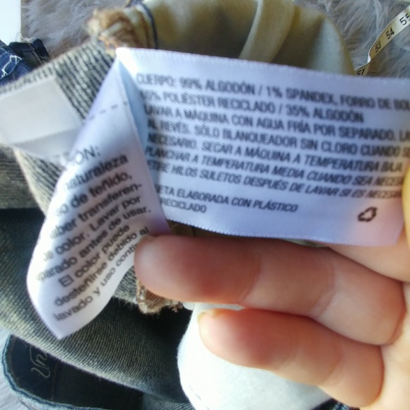 NWT Universal Threads Boyfriend Jeans Fringe - Picture 6 of 6